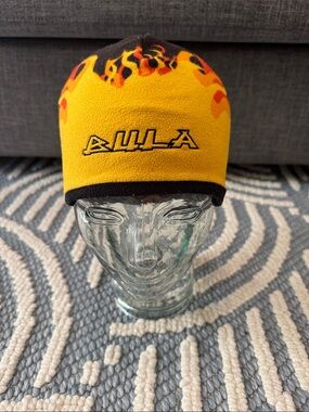 Vintage Y2K Bula Flame Skull Cap Beanie Made in Canada Yellow Black One Size